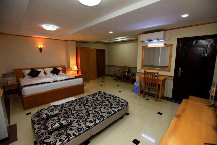 Hotel Novel 양곤 외부 사진